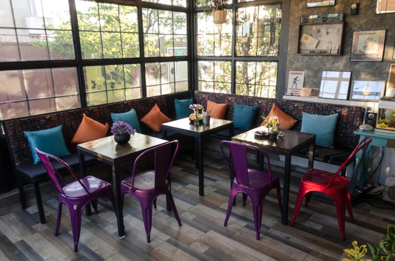 Q Podgorica Beds,Rooms And More Ngoại thất bức ảnh